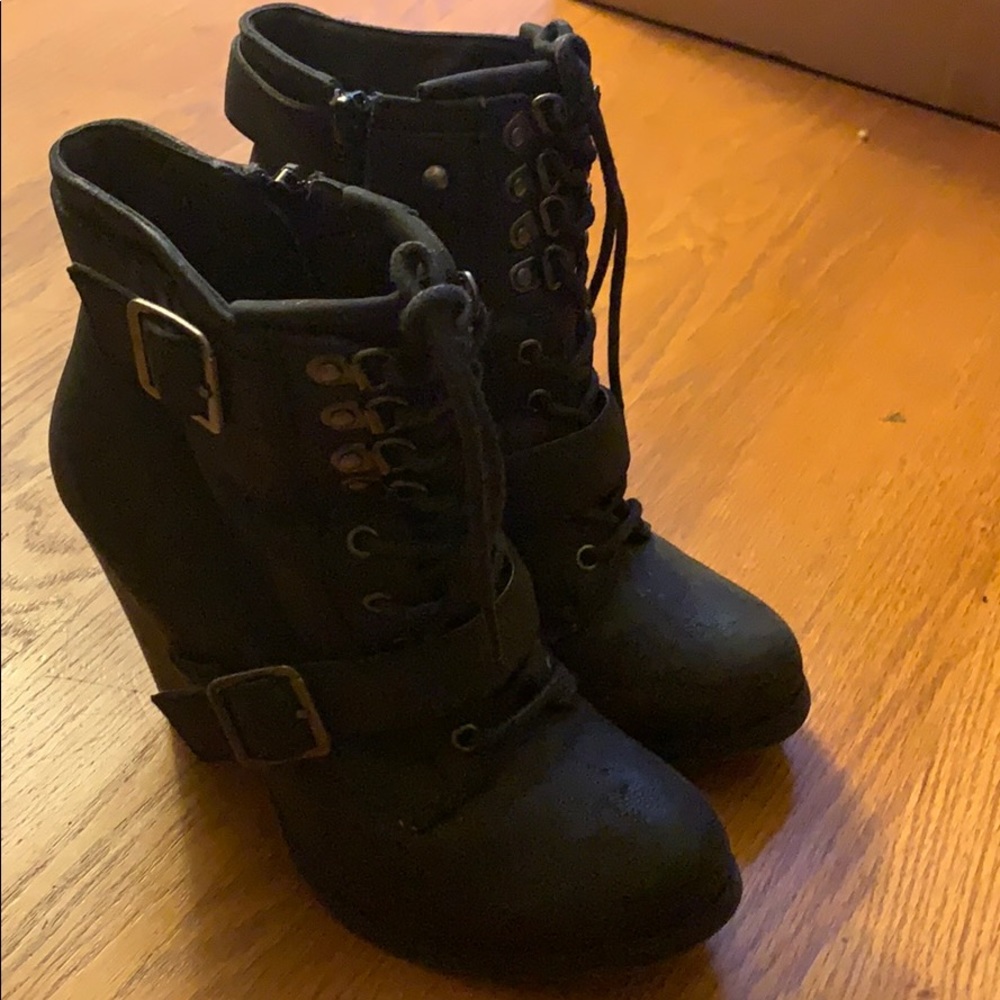 Black boots